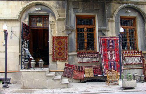 Voyage en Azerbaïdjan, tapis azéi (culture)