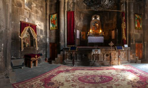 Gueghard Guèghard Gherart Ayrivank  Monastère UNESCO Kotayk Vallée de l'Azat Arménie