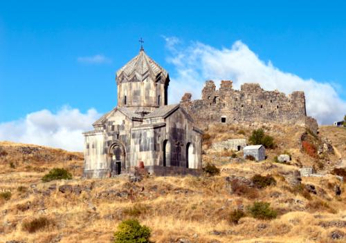 Forteresse d'Amberd Kamsarakan Église Vahramashen Aragatsotn Arménie